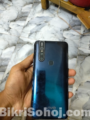 Vivo v15